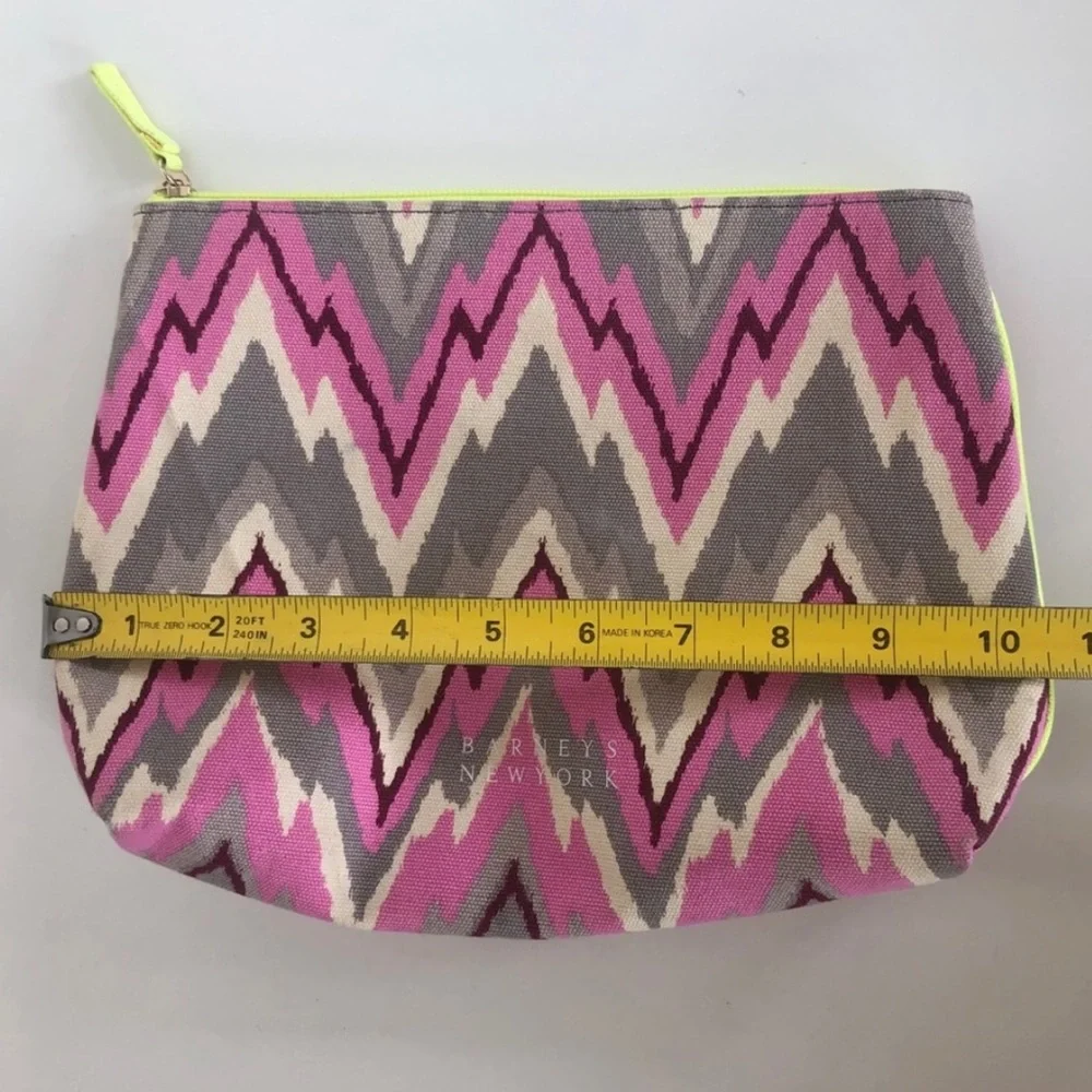 Barneys New York Vibrant Pink and Gray Chevron Cosmetic Bag